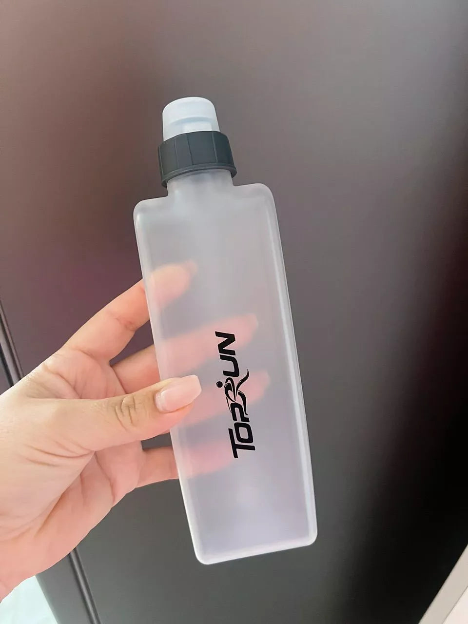 Garrafa Curva Squeeze 310ml