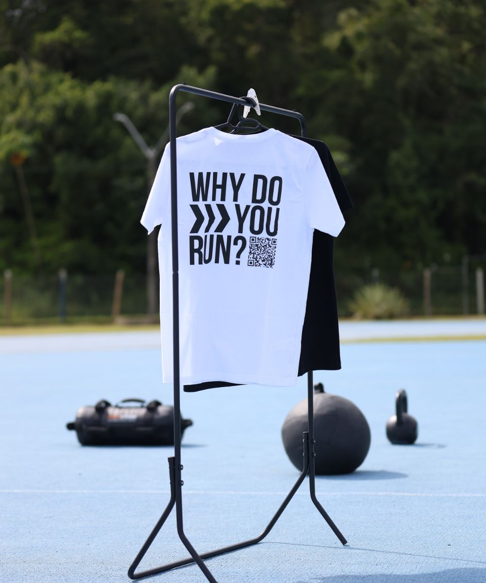 Camiseta Why Do You Run - Branca